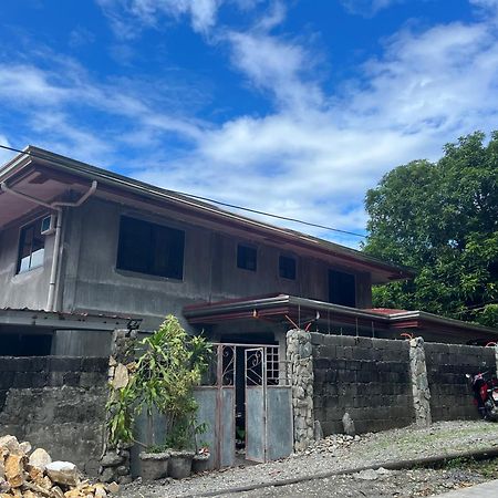 Uncharted Hostel Puerto Galera Kültér fotó